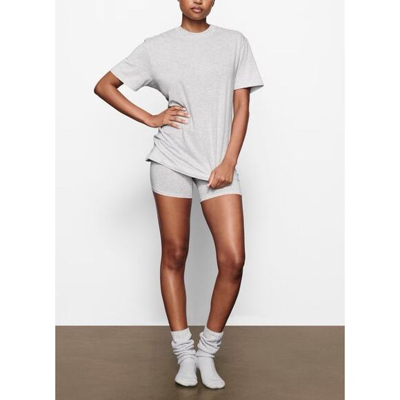 SKIMS Heather Gray Boyfriend Tee 4X T Shirt Short Sleeve Minimalist Cozy Stretch - Picture 1 of 10